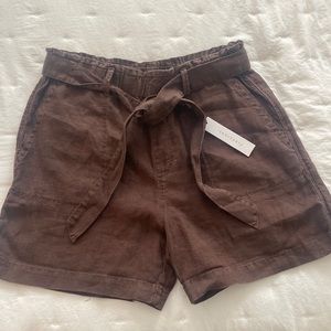 Women’s Brown Linen Shorts.